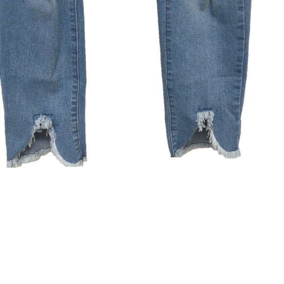 Venus Triangle Hem distressed ankle jeans, size 8 - Picture 4 of 7